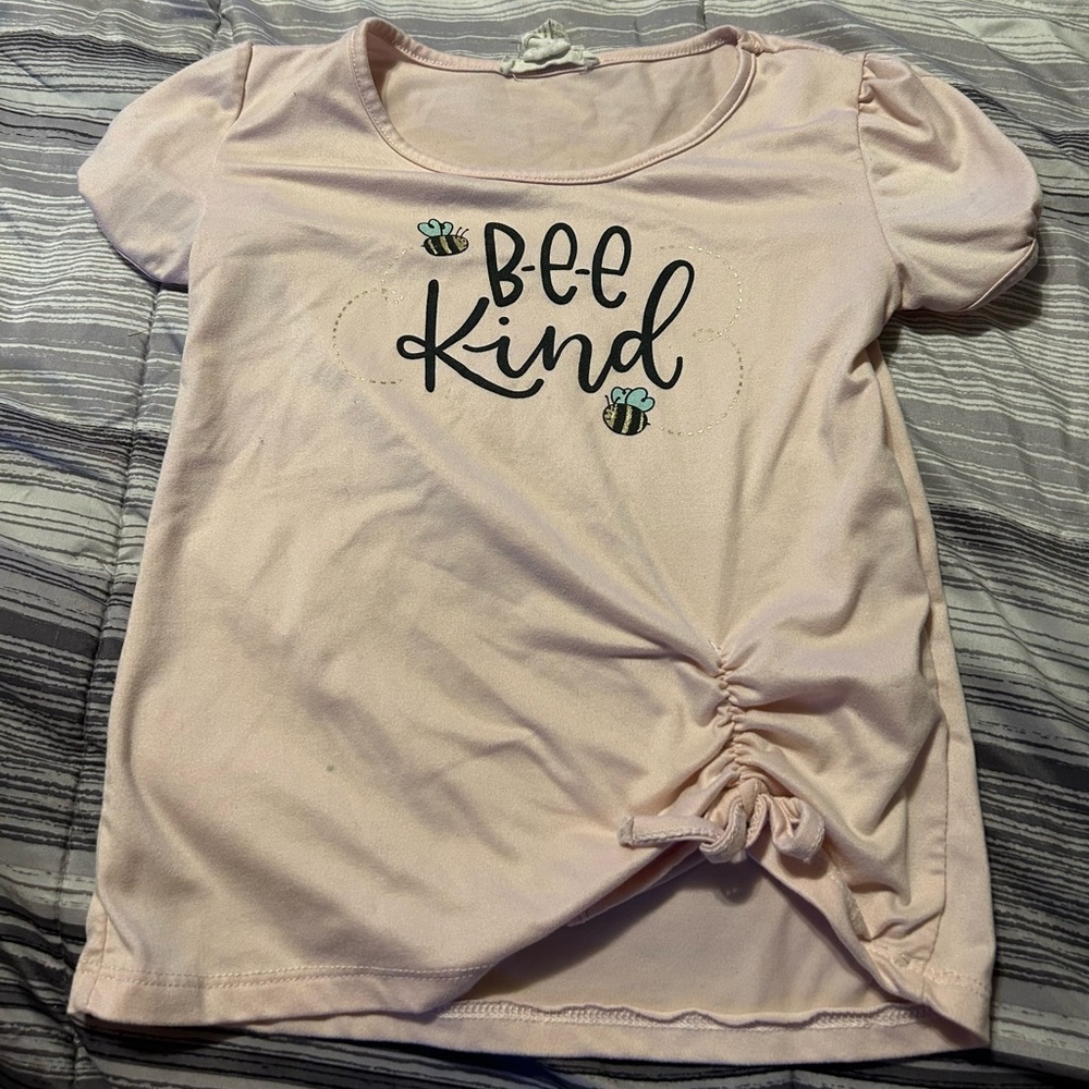 Hannah Rose Light Pink 'Bee Kind' Kids Tee